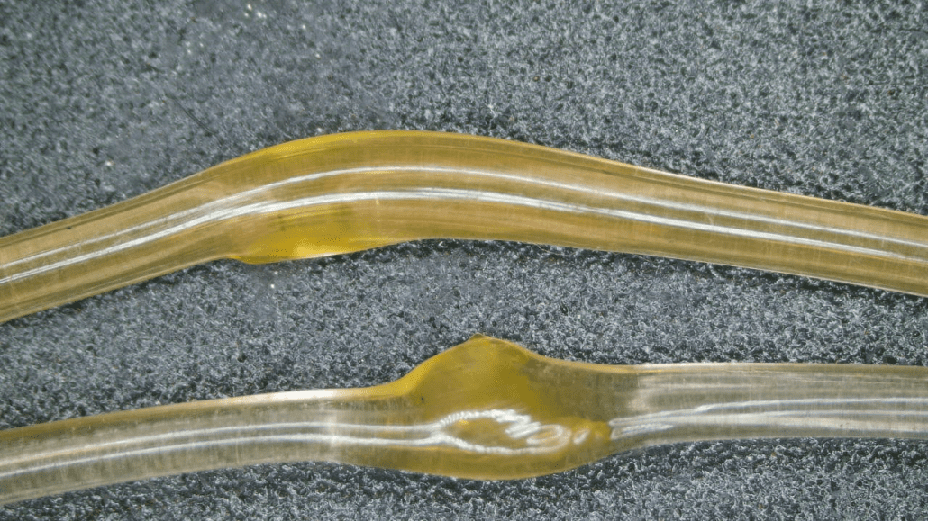Bumps or particles in filament